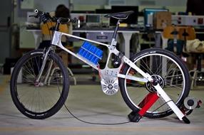 Image Investigadores de la Universidad desarrollan un prototipo de bicicleta...