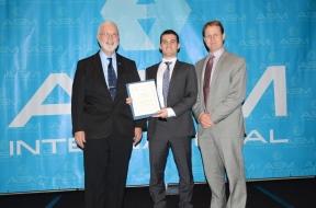 Image Emilio Martínez Pañeda recibe el prestigioso ‘Acta Student Award' por su...