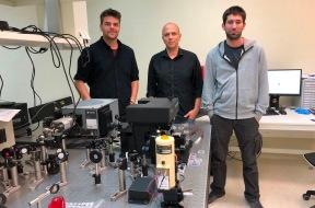 Imagen Investigadores asturianos descubren luz en la nanoescala con propiedades...