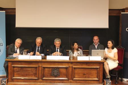 Emilio Arregui, Ángel Moraleda, Santiago García Granda, Yolanda Vidal, Celestino Varela y Laura Miranda (1)