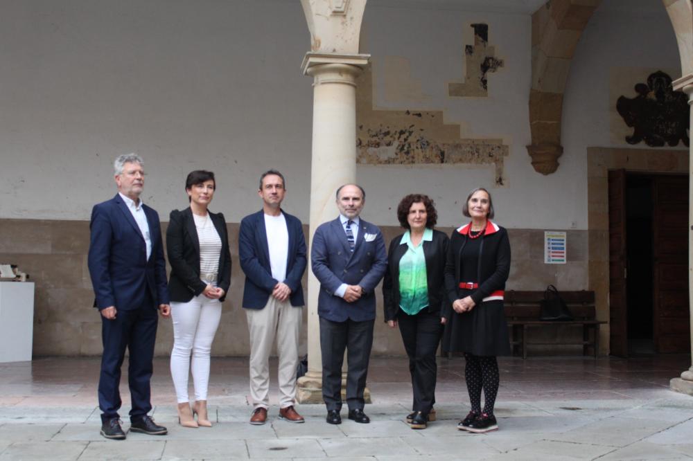 Imagen La Universidad de Oviedo y el Gobierno del Principado colaborarán para la recuperación de la memoria histórica