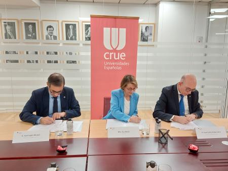 Imagen Crue, las universidades de Murcia y La Rioja y la Fundación Dialnet...